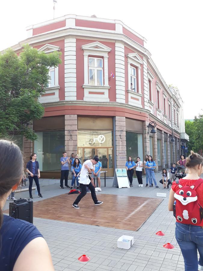 Prenociste Nikolas Grand Semendria Exterior foto